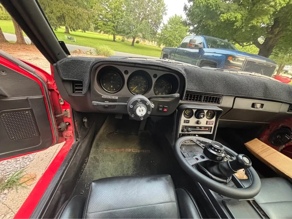 1983 Porsche 944 - Image 9 of 11