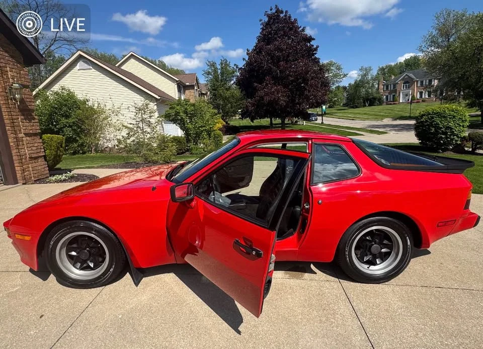 1983 Porsche 944 - Image 3 of 20