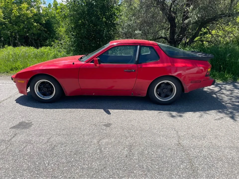 1983 Porsche 944 - Image 2 of 4