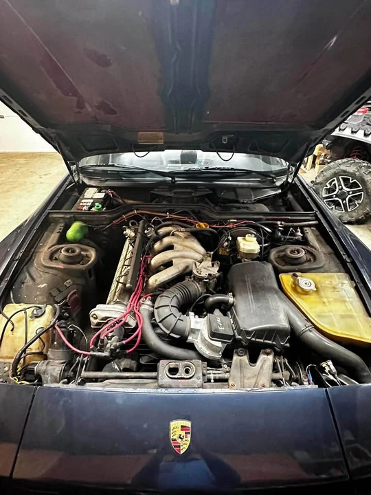 1983 Porsche 944 - Image 5 of 10