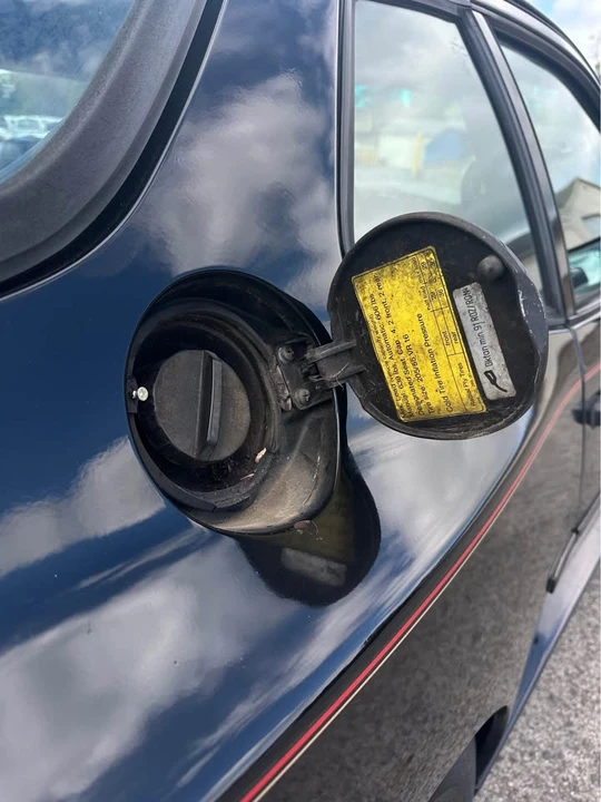 1983 Porsche 944 - Image 16 of 20