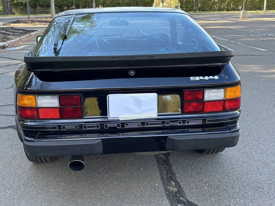 1983 Porsche 944 - Image 18 of 20