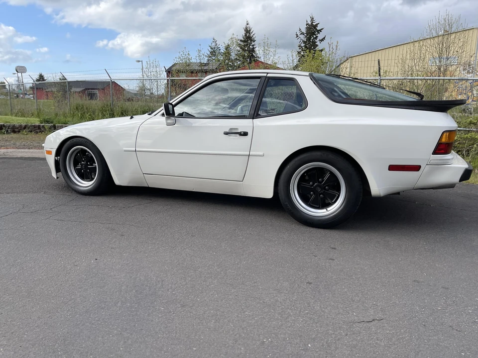 1983 Porsche 944 - Image 19 of 31