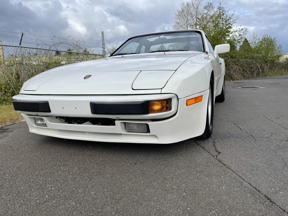 1983 Porsche 944 - Image 12 of 31