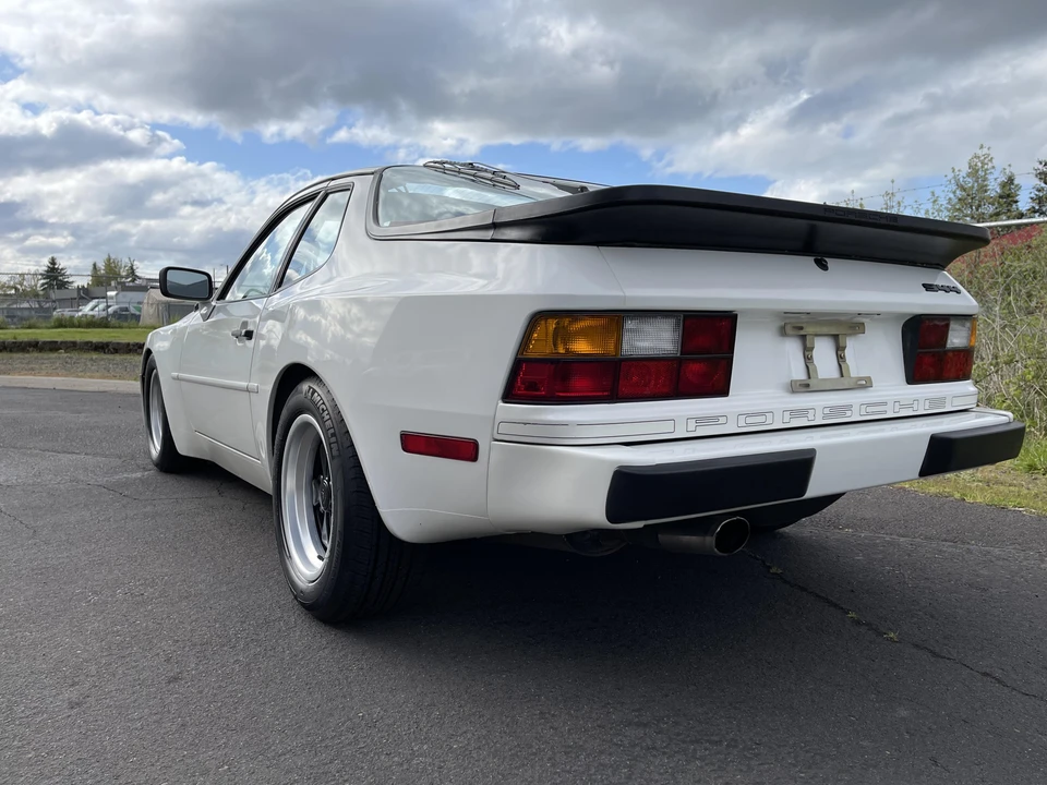1983 Porsche 944 - Image 22 of 31