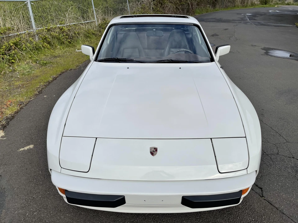 1983 Porsche 944 - Image 11 of 31