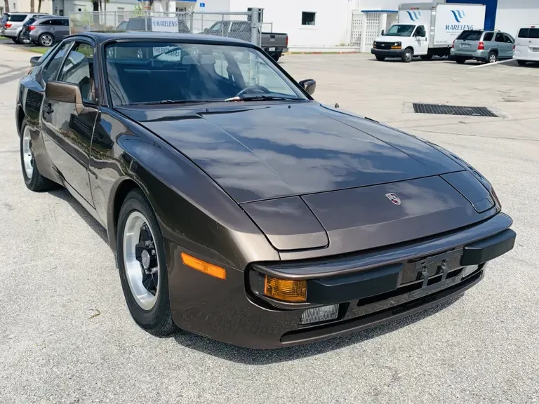 1983 Porsche 944 - Image 2 of 24