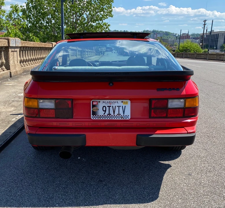 1983 Porsche 944 - Image 5 of 31