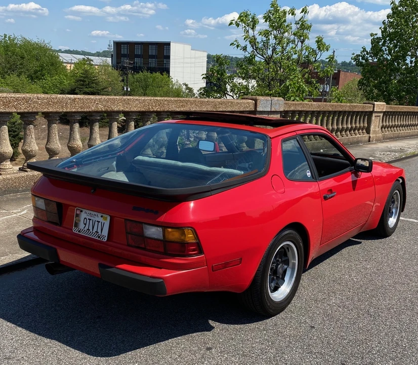 1983 Porsche 944 - Image 6 of 31