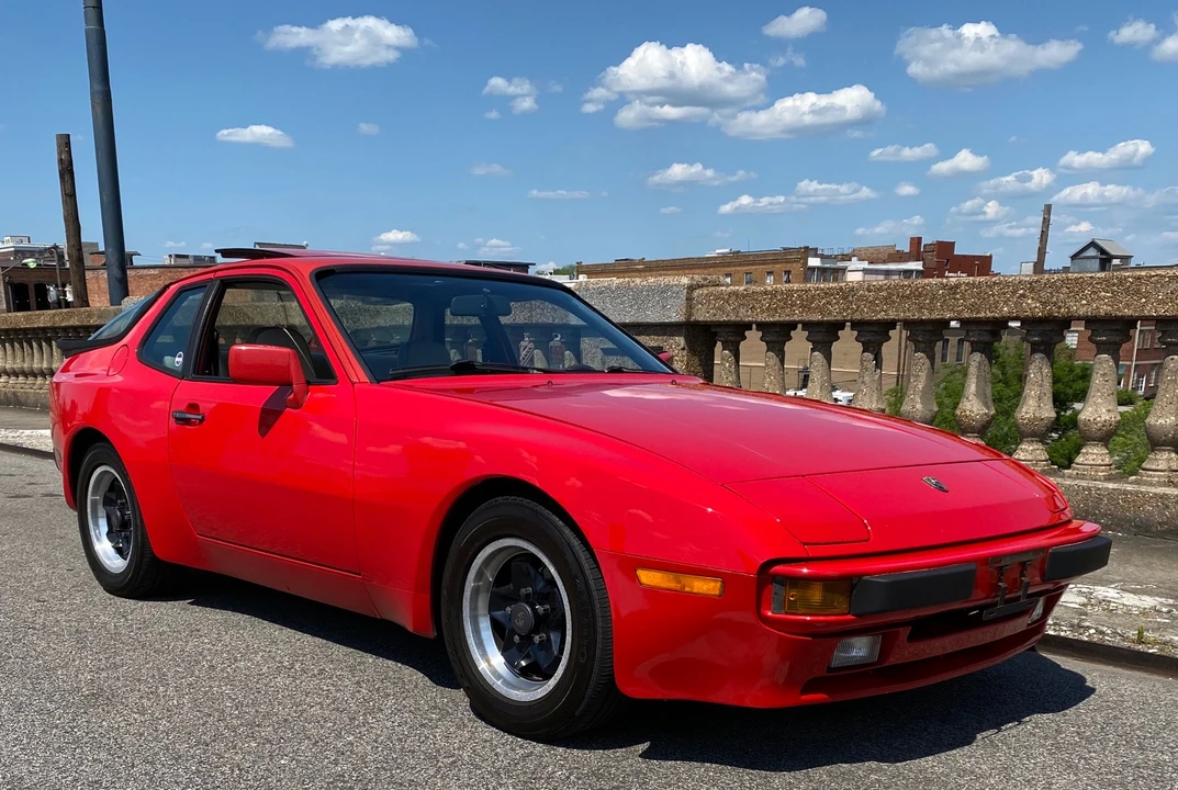 1983 Porsche 944 - Image 8 of 31