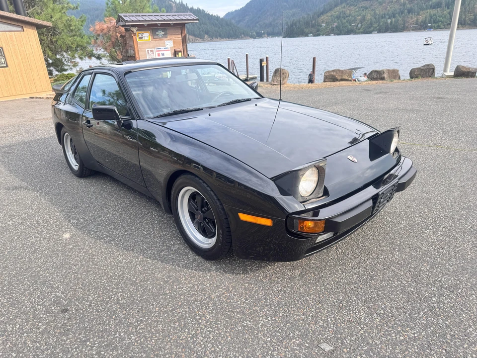 1983 Porsche 944 - Image 15 of 31