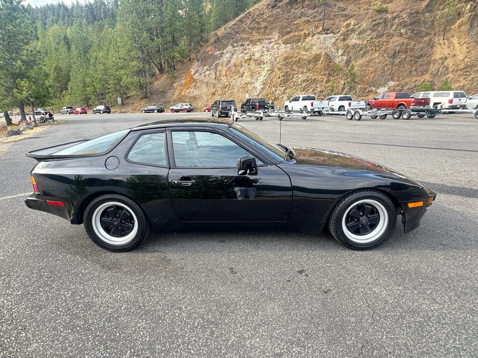 1983 Porsche 944 - Image 12 of 31