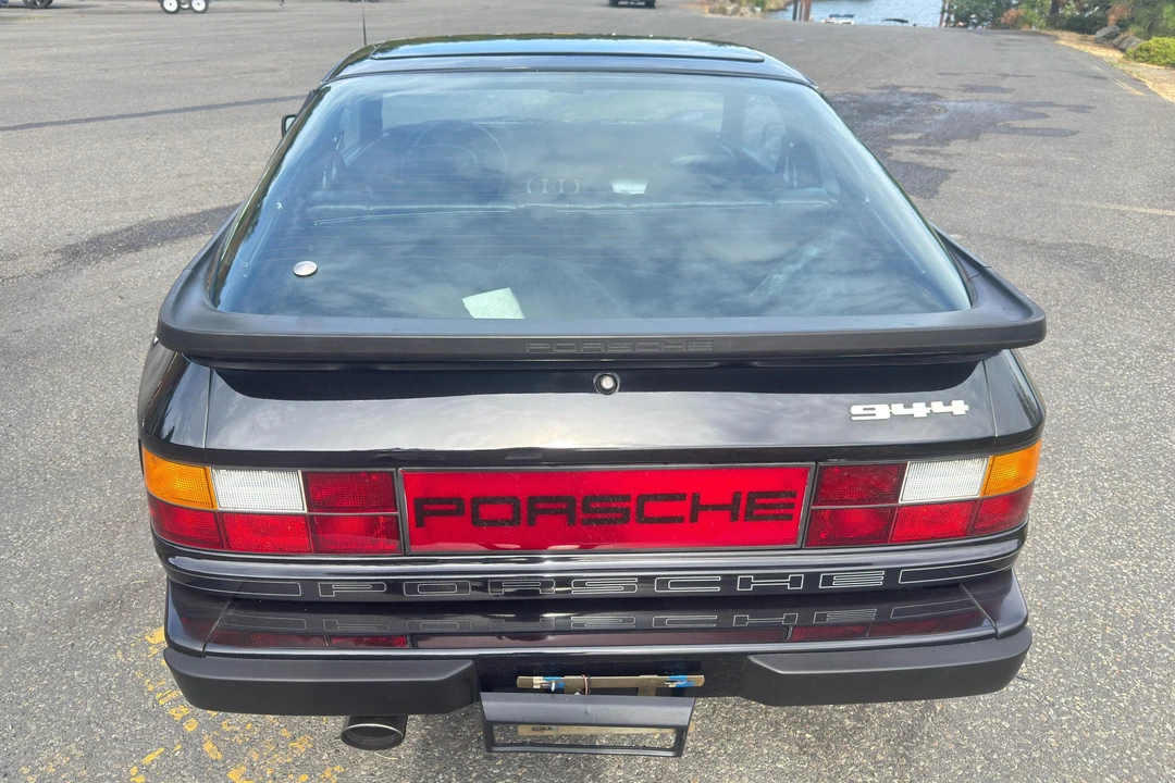 1983 Porsche 944 - Image 5 of 31