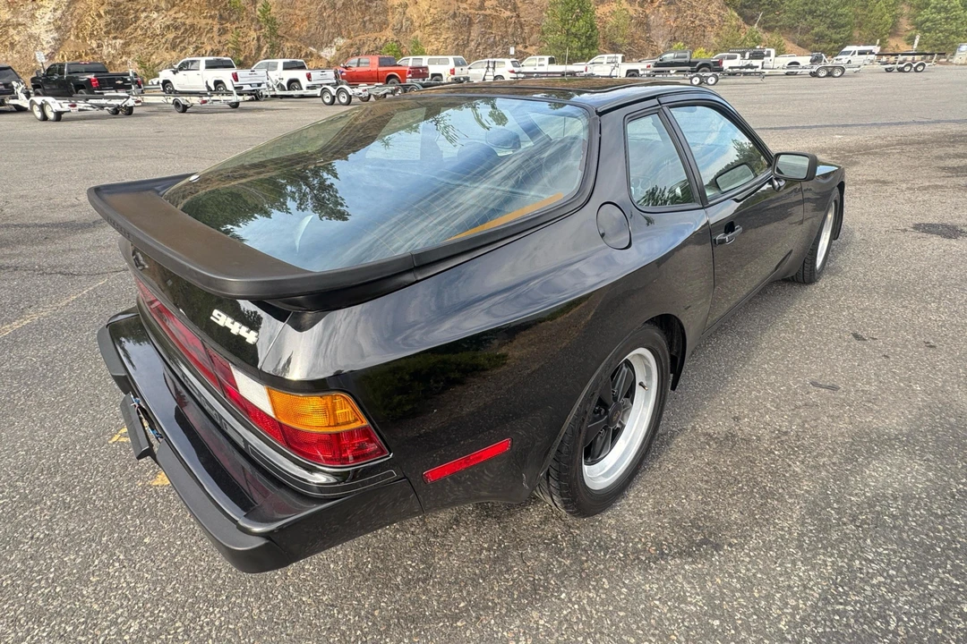 1983 Porsche 944 - Image 4 of 31