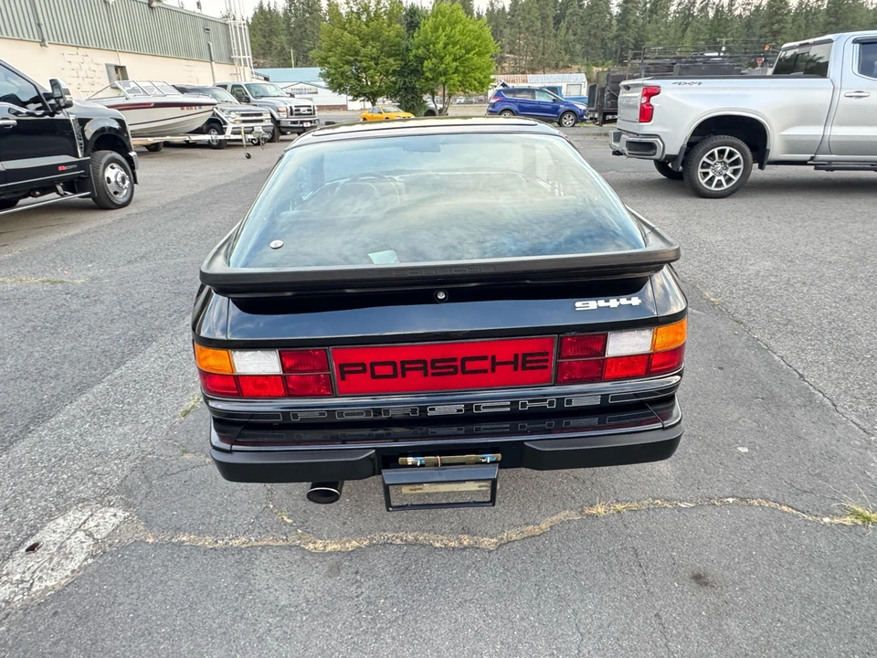 1983 Porsche 944 - Image 10 of 31