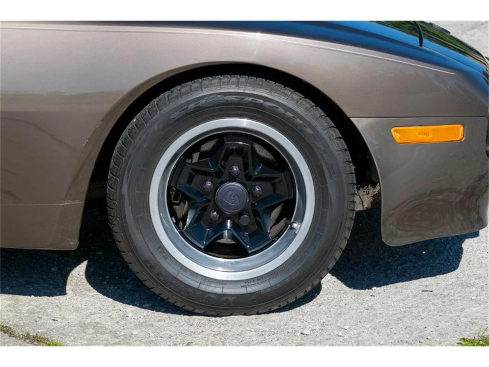 1983 Porsche 944 - Image 20 of 31