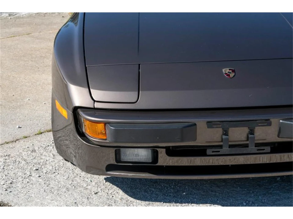 1983 Porsche 944 - Image 16 of 31