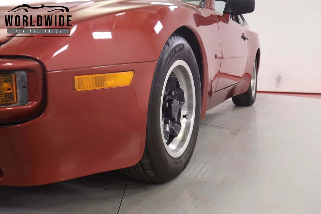 1983 Porsche 944 - Image 11 of 31