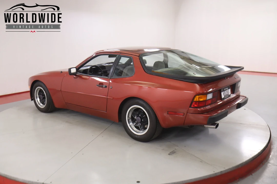 1983 Porsche 944 - Image 5 of 31