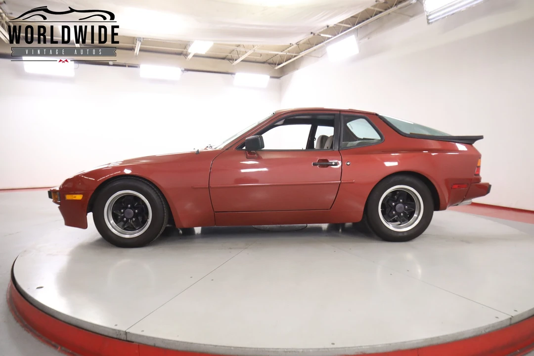 1983 Porsche 944 - Image 3 of 31
