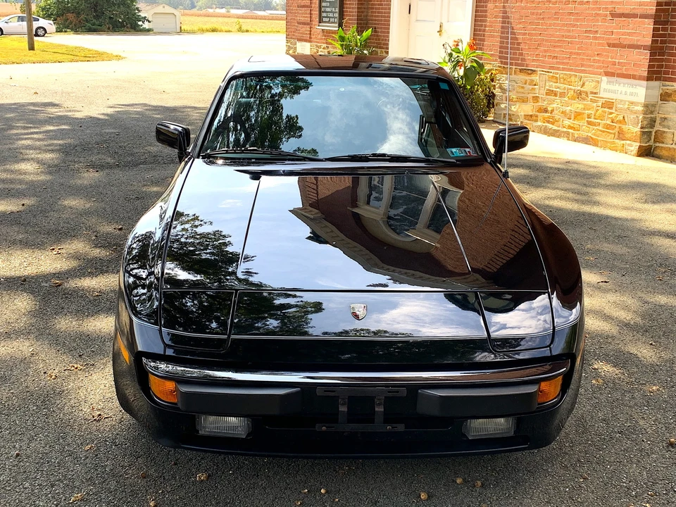 1983 Porsche 944 - Image 9 of 31