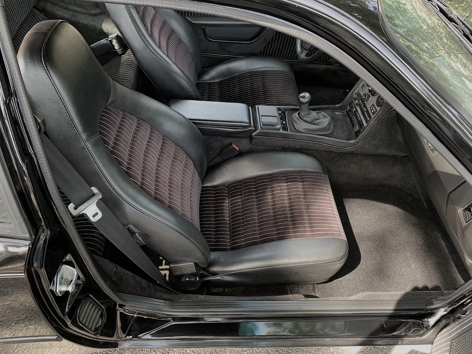 1983 Porsche 944 - Image 28 of 31
