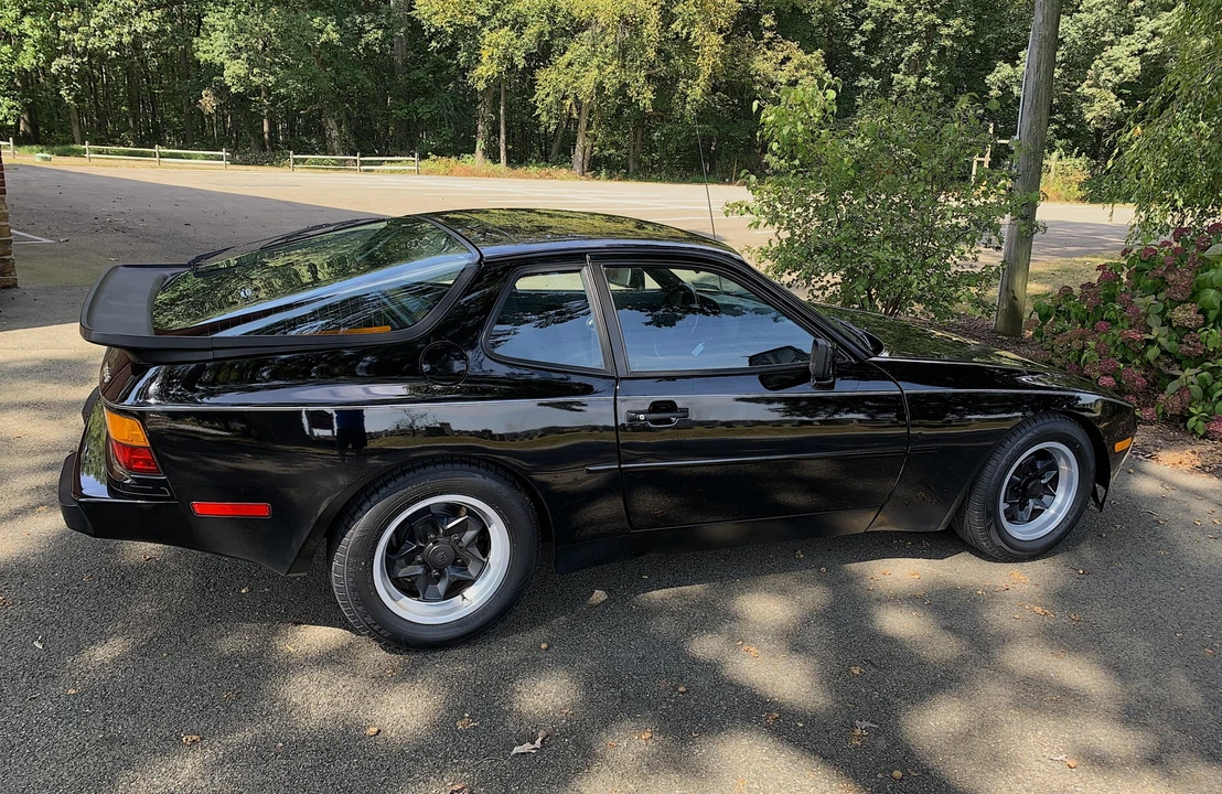 1983 Porsche 944 - Image 6 of 31