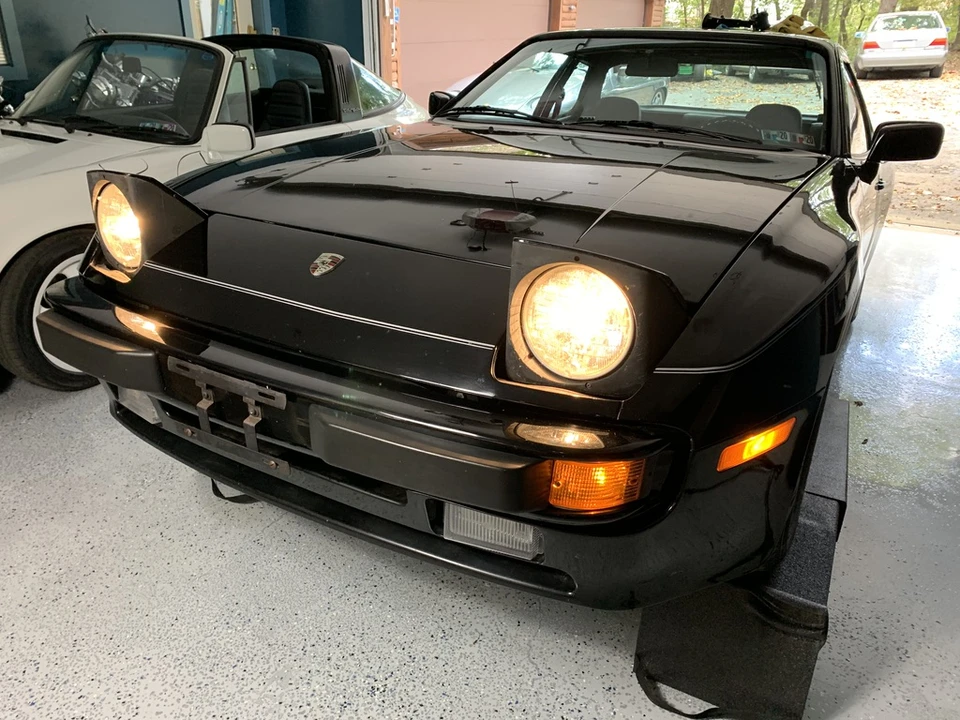 1983 Porsche 944 - Image 12 of 31