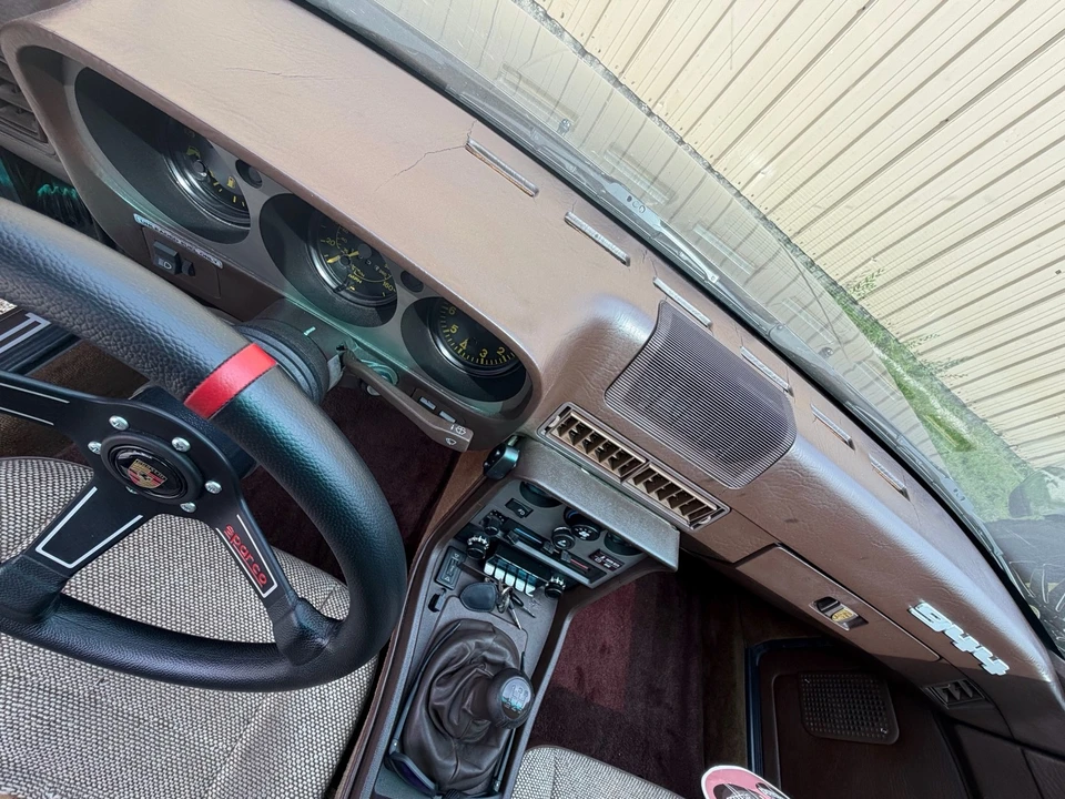 1983 Porsche 944 - Image 17 of 23