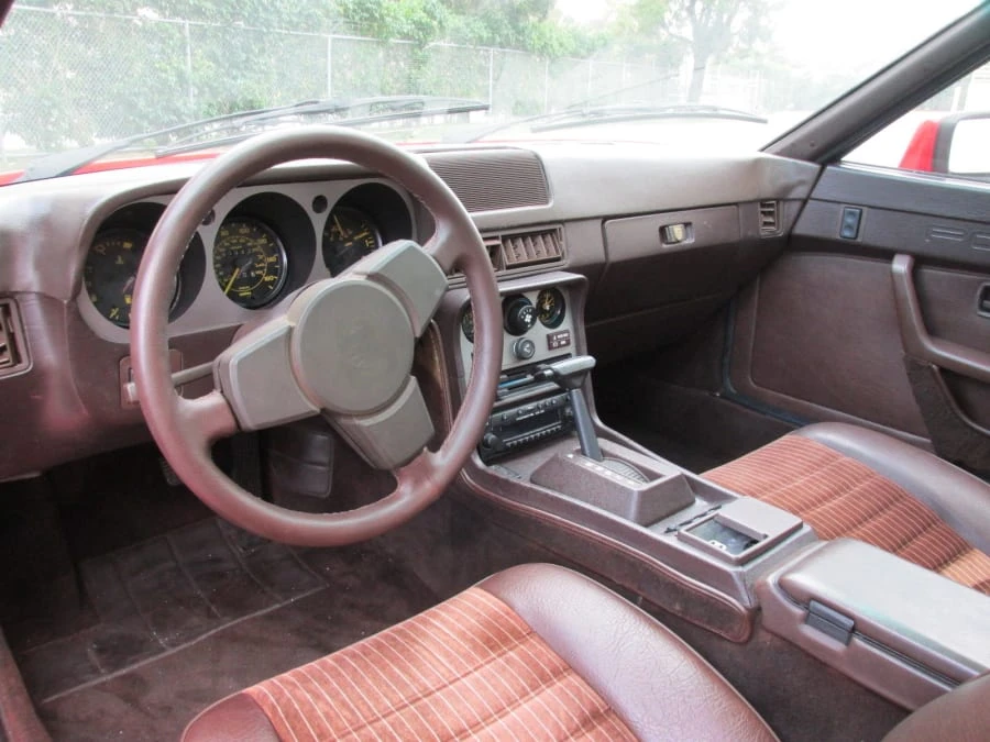 1983 Porsche 944 - Image 6 of 9