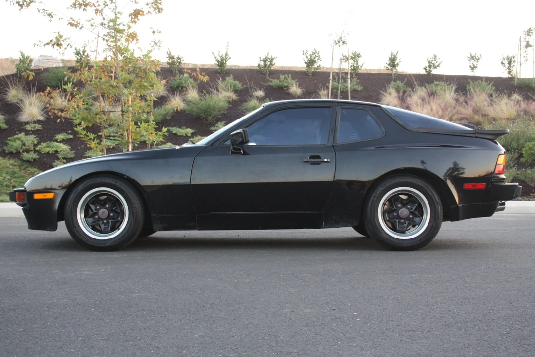1983 Porsche 944 - Image 29 of 31
