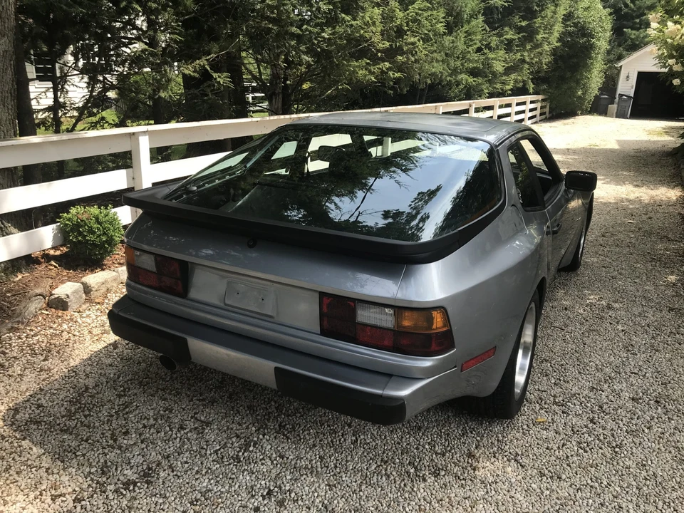 1983 Porsche 944 - Image 3 of 31