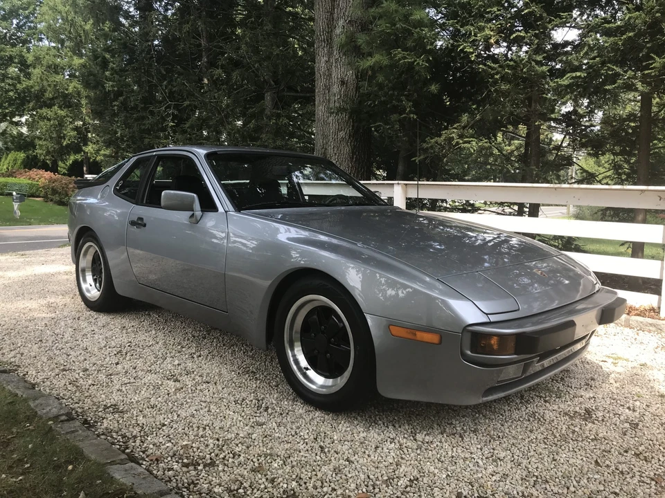 1983 Porsche 944 - Image 10 of 31