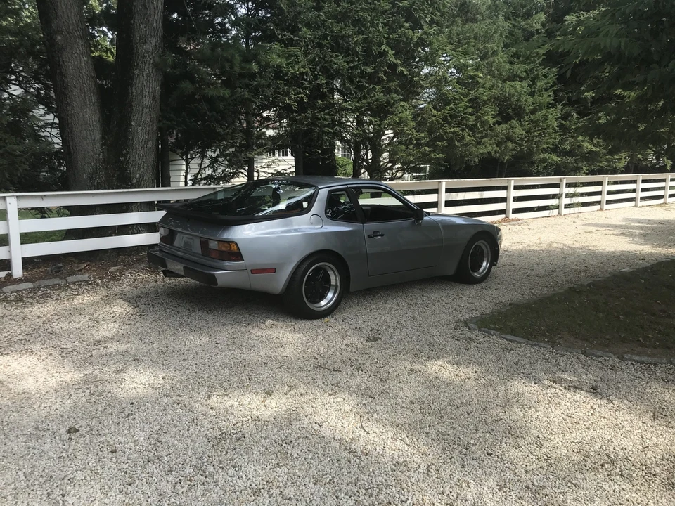 1983 Porsche 944 - Image 5 of 31
