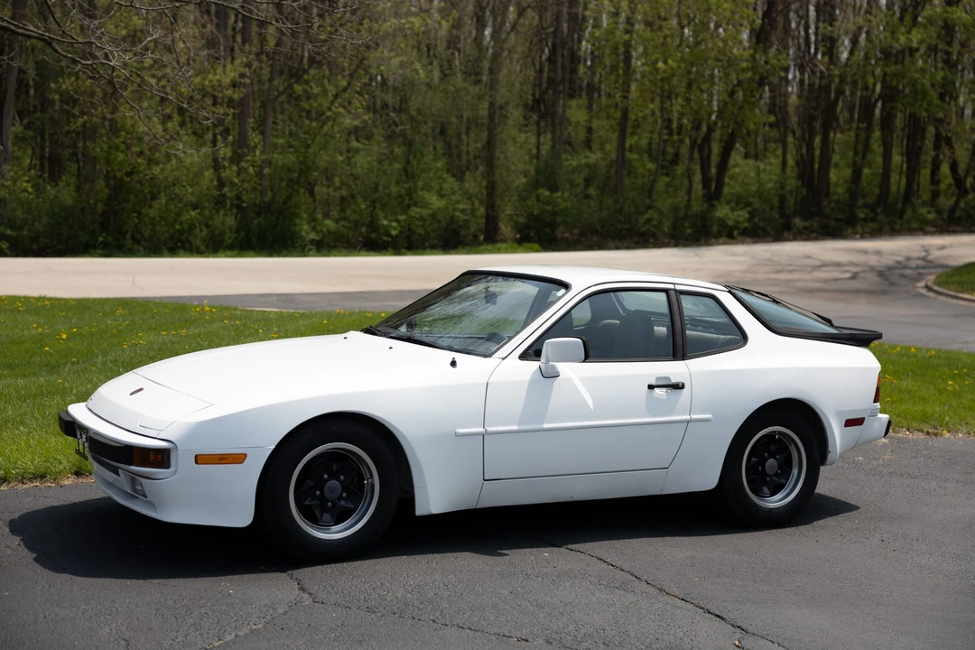1983 Porsche 944 - Image 3 of 31