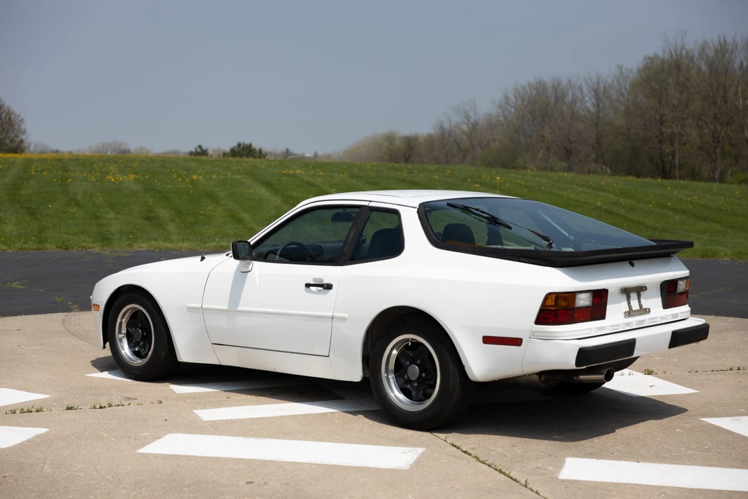 1983 Porsche 944 - Image 5 of 31
