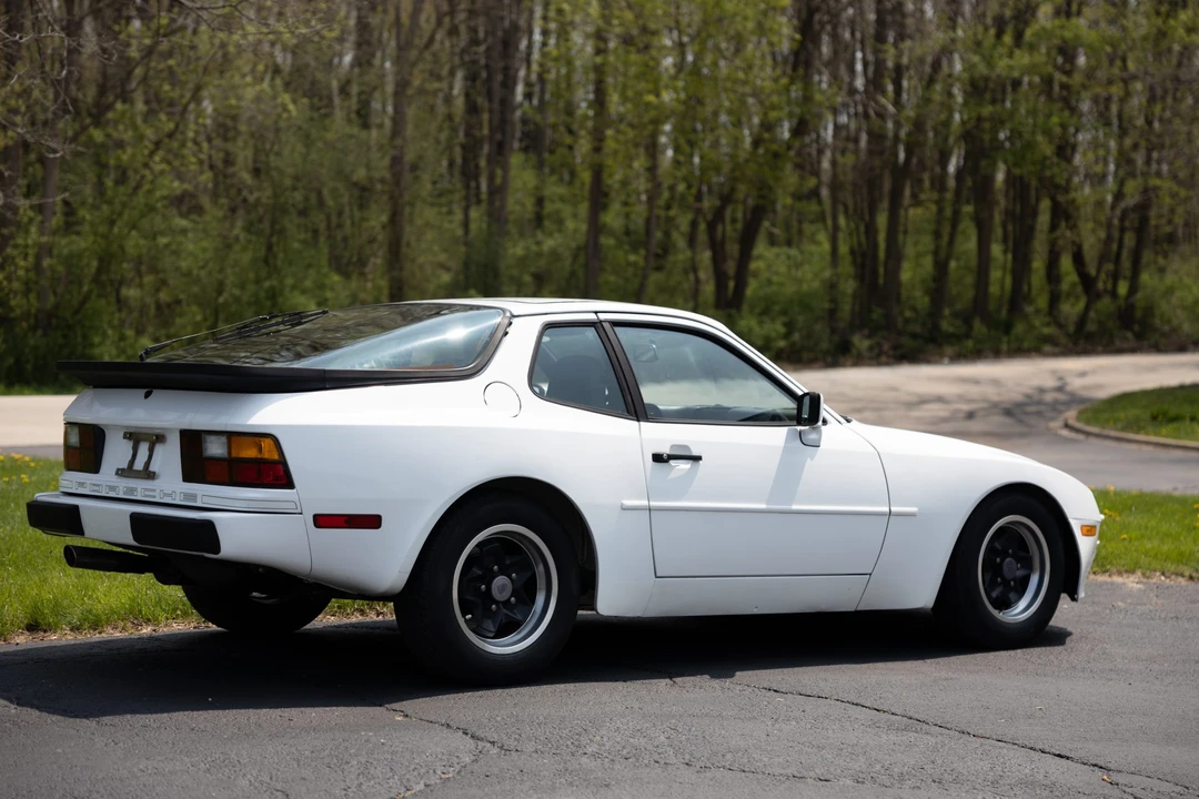 1983 Porsche 944 - Image 11 of 31