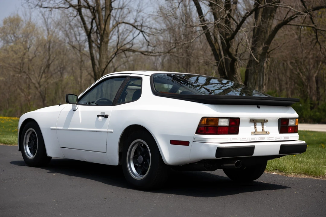 1983 Porsche 944 - Image 6 of 31
