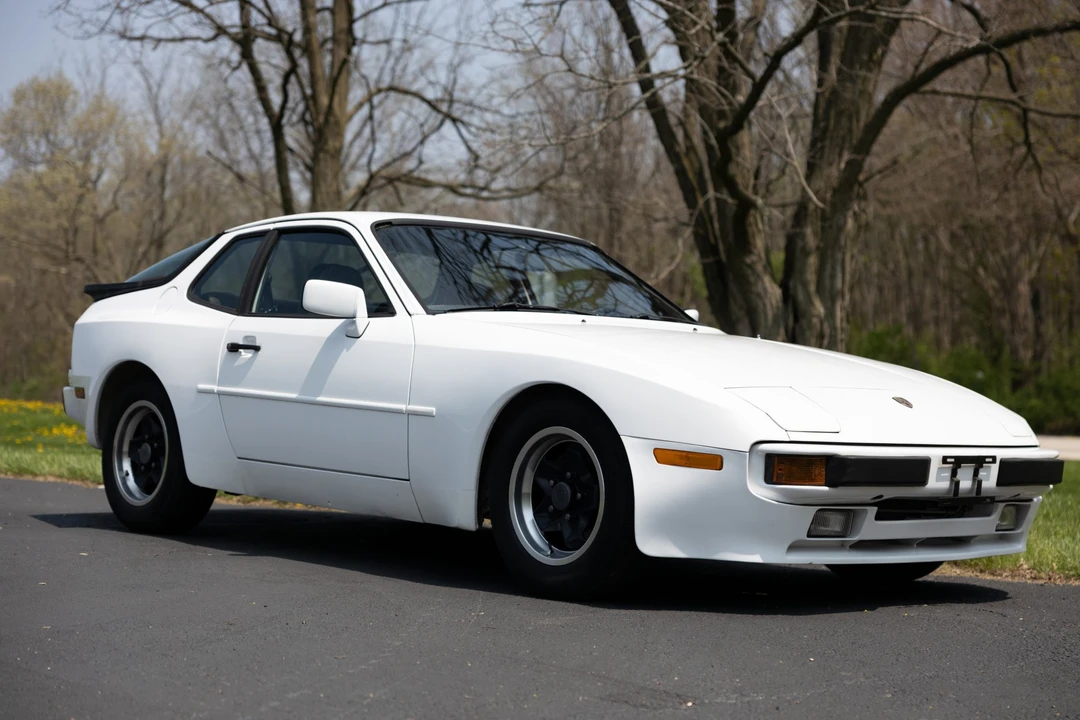 1983 Porsche 944 - Image 14 of 31