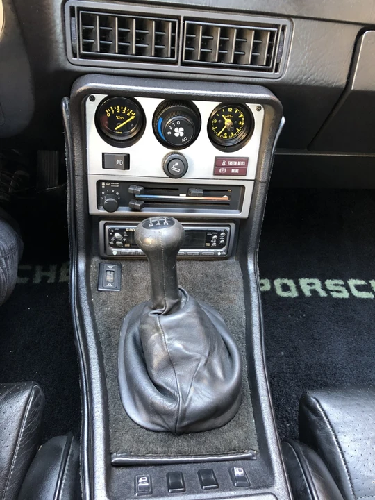 1983 Porsche 944 - Image 20 of 31