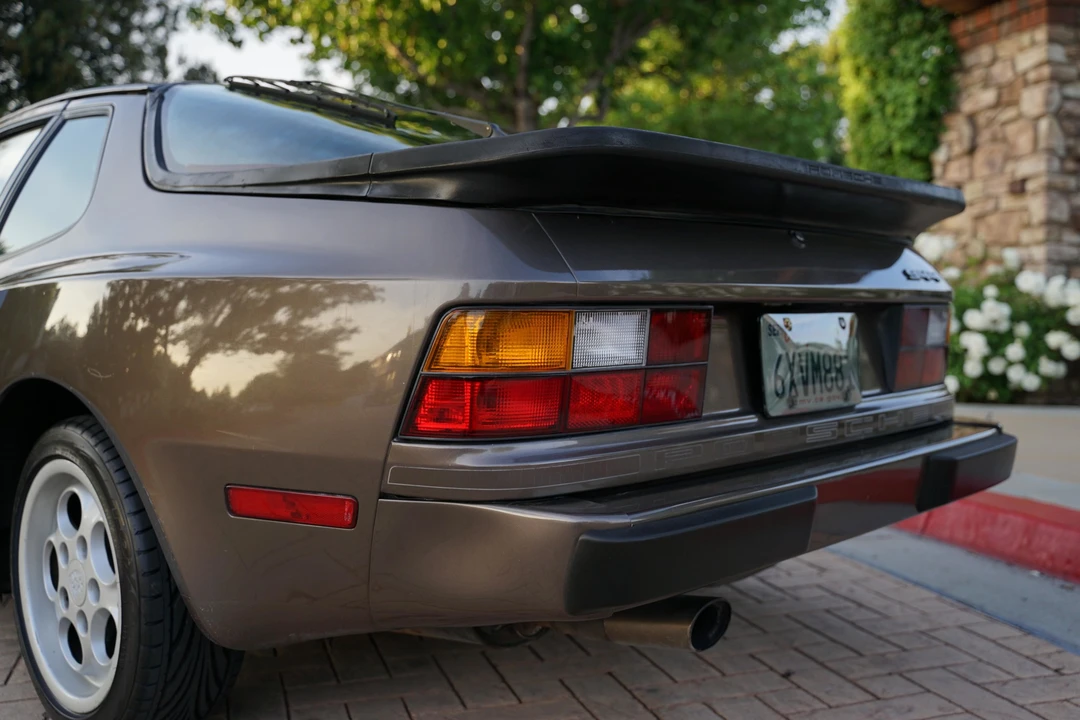 1983 Porsche 944 - Image 10 of 31