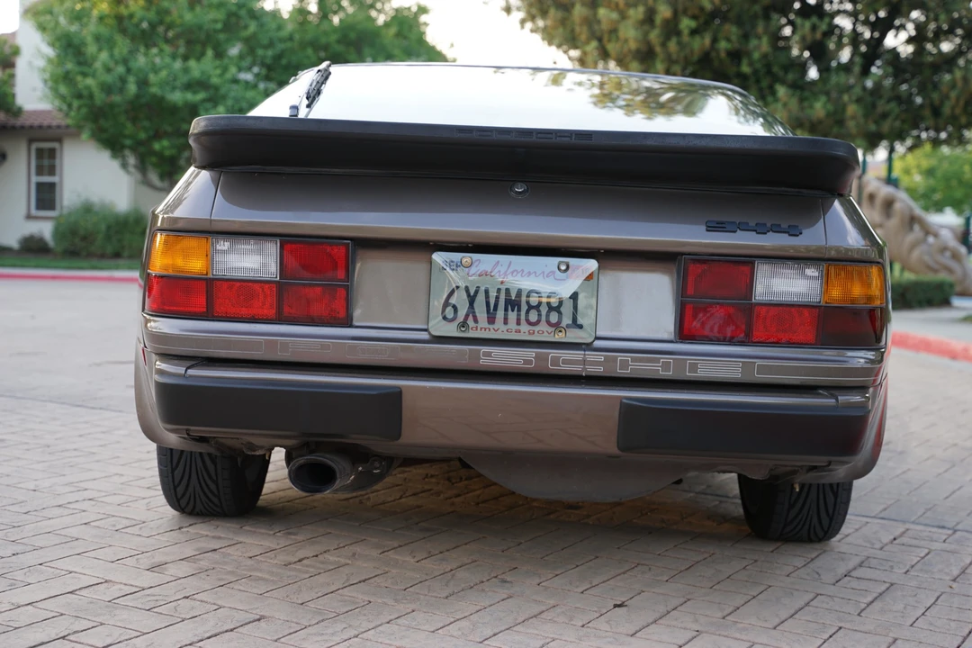 1983 Porsche 944 - Image 12 of 31