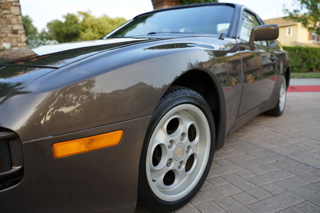 1983 Porsche 944 - Image 25 of 31