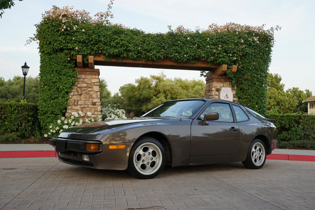 1983 Porsche 944 - Image 2 of 31