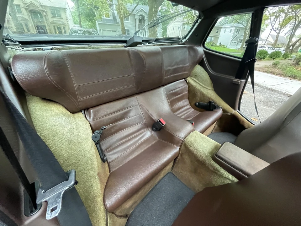 1983 Porsche 944 - Image 28 of 31