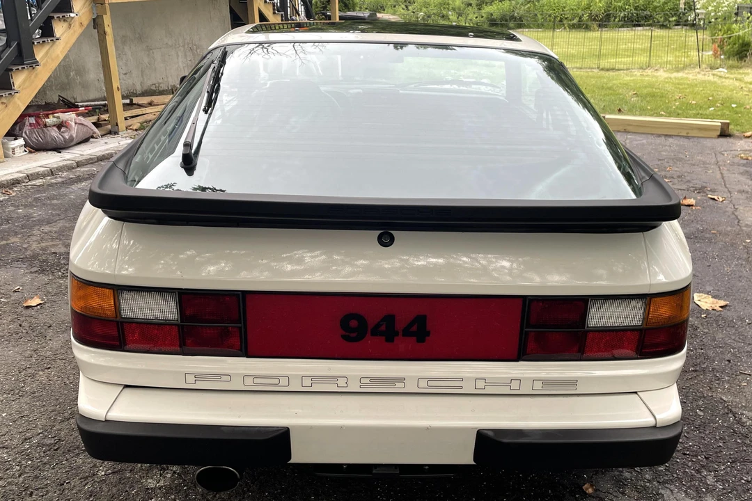 1983 Porsche 944 - Image 5 of 31