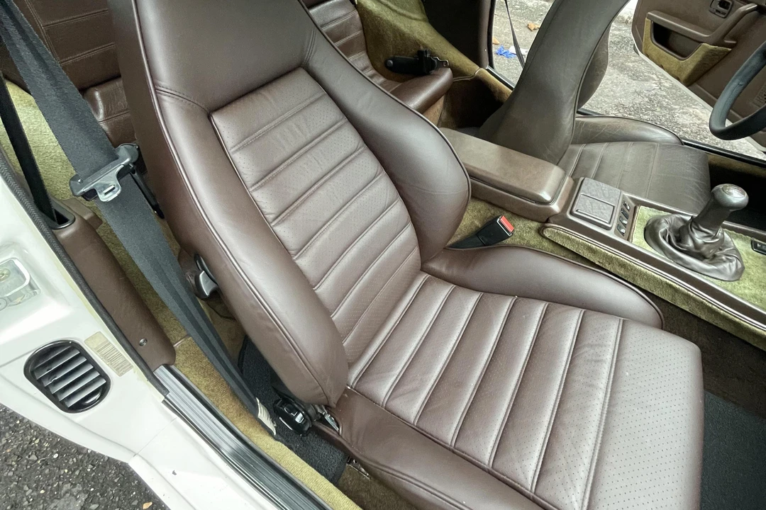 1983 Porsche 944 - Image 24 of 31