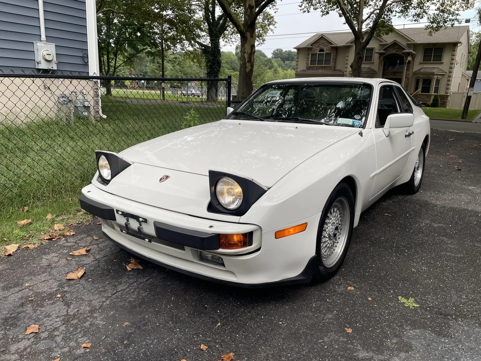 1983 Porsche 944 - Image 9 of 31