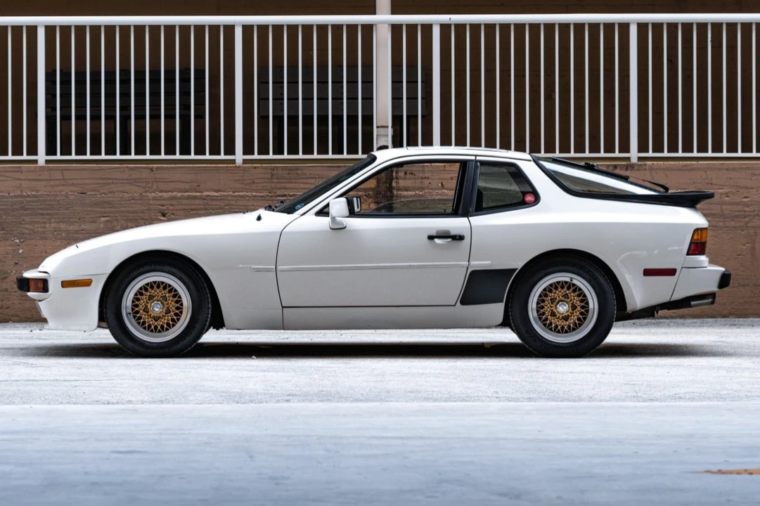 1983 Porsche 944 - Image 14 of 31