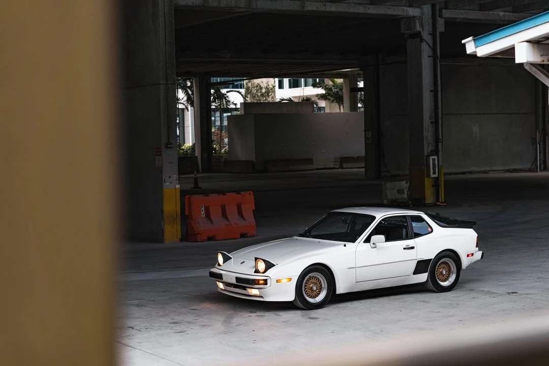 1983 Porsche 944 - Image 5 of 31